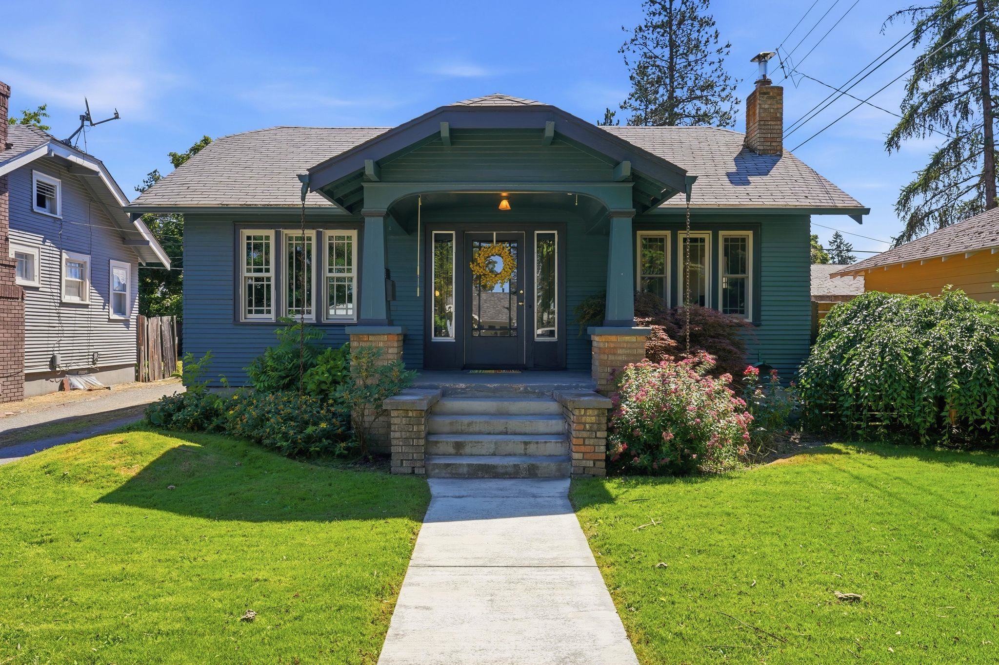 3818 North E Street Spokane, WA 99205 - Photo 1 of 31