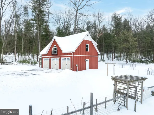 $405,000 | 392 Tow Hill Road, Port Matilda, PA 16870