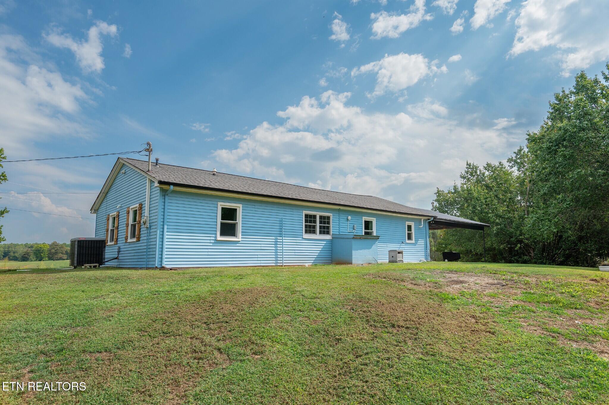 999 Gum Springs Mountain Road Sparta, TN 38583 - Photo 27 of 47 26