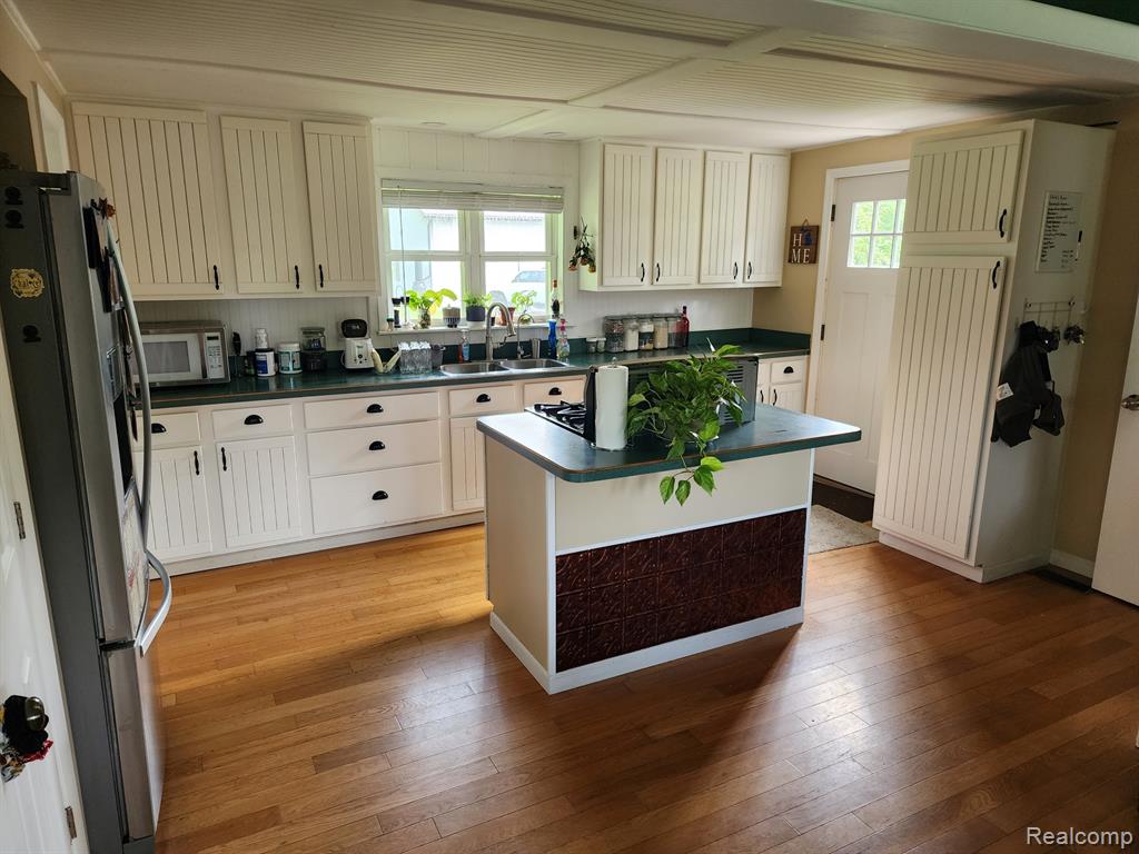 6799 Armstrong Road Imlay City, MI 48444 - Photo 2 of 30