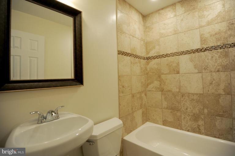 6508 Inlet Street New Carrollton, MD 20784 - Photo 15 of 17 Bath #1