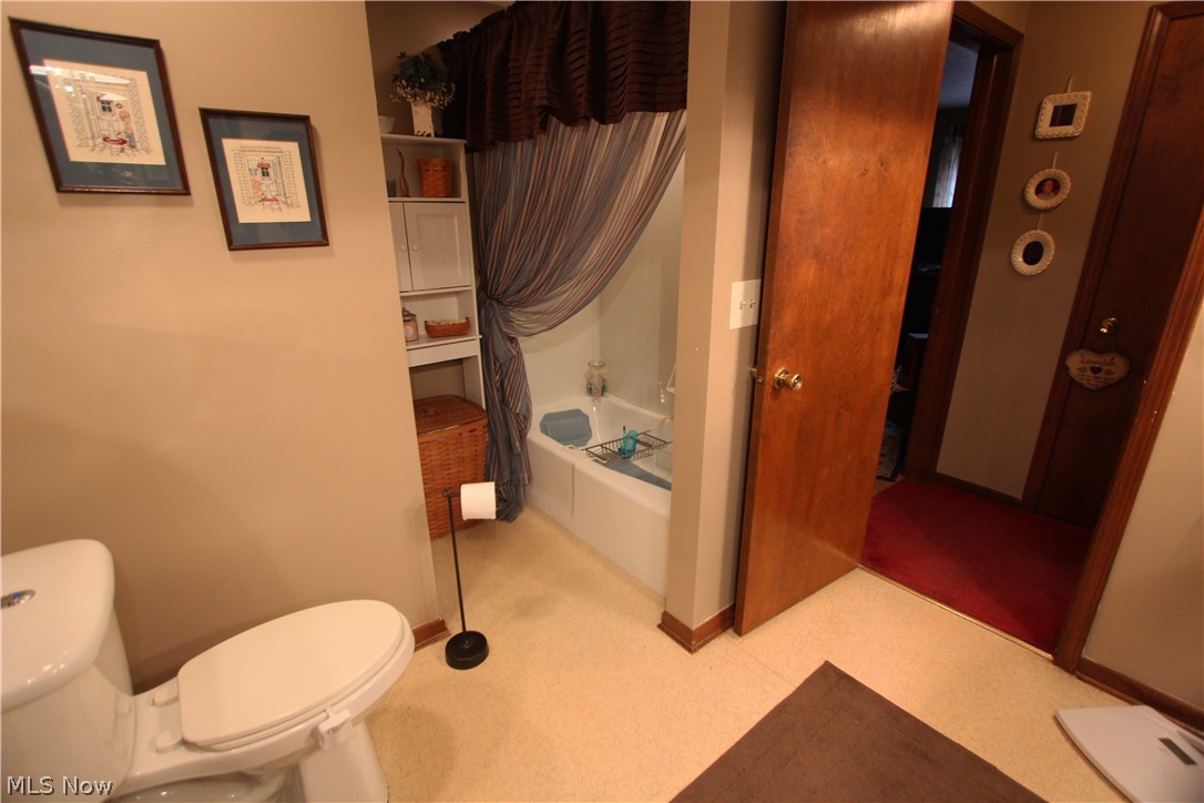 7810 Pyle South Amherst Road Amherst, OH 44001 - Photo 24 of 27 Gallery Image 24