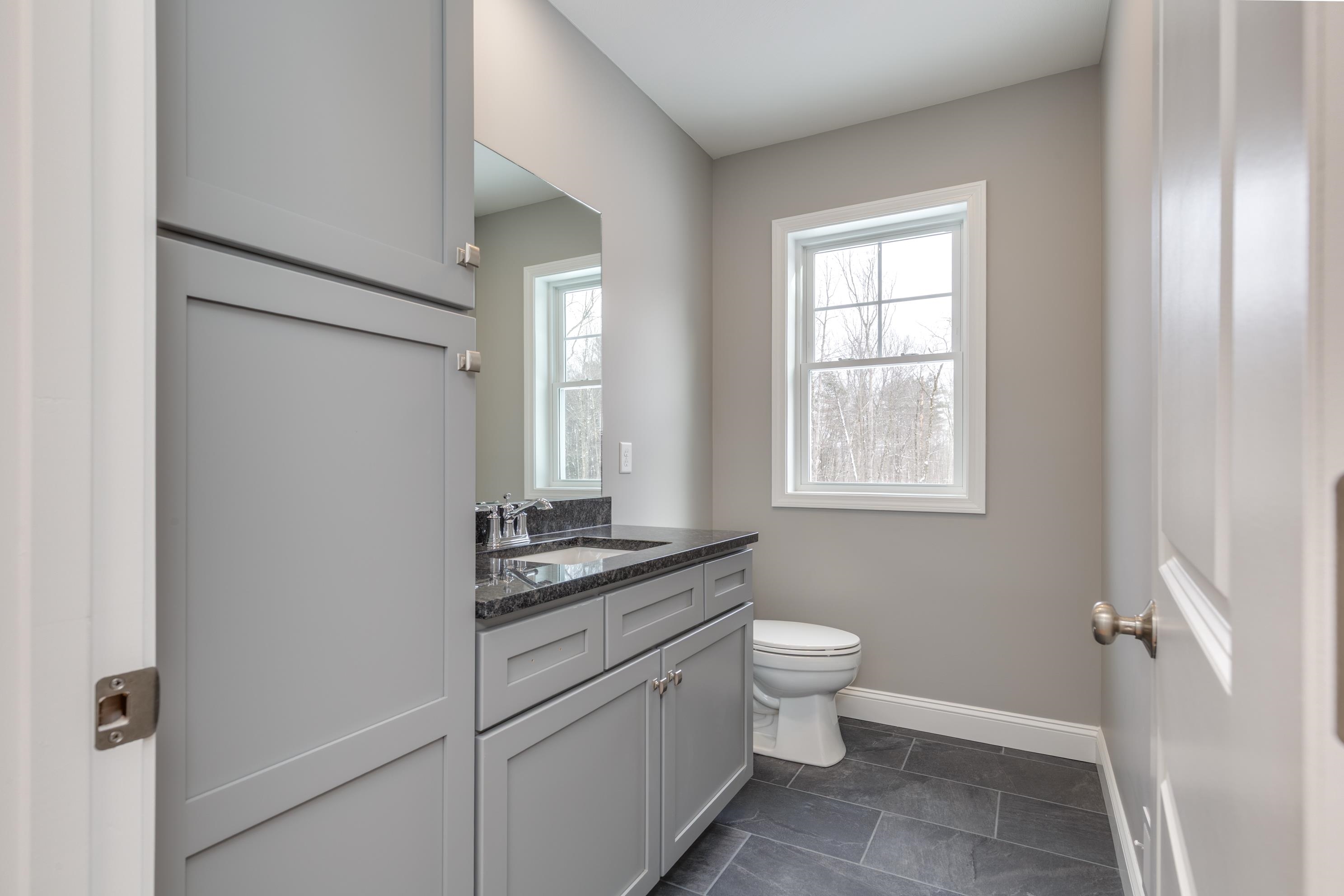 821 Cross Country Road Pembroke, NH 03275 - Photo 16 of 36