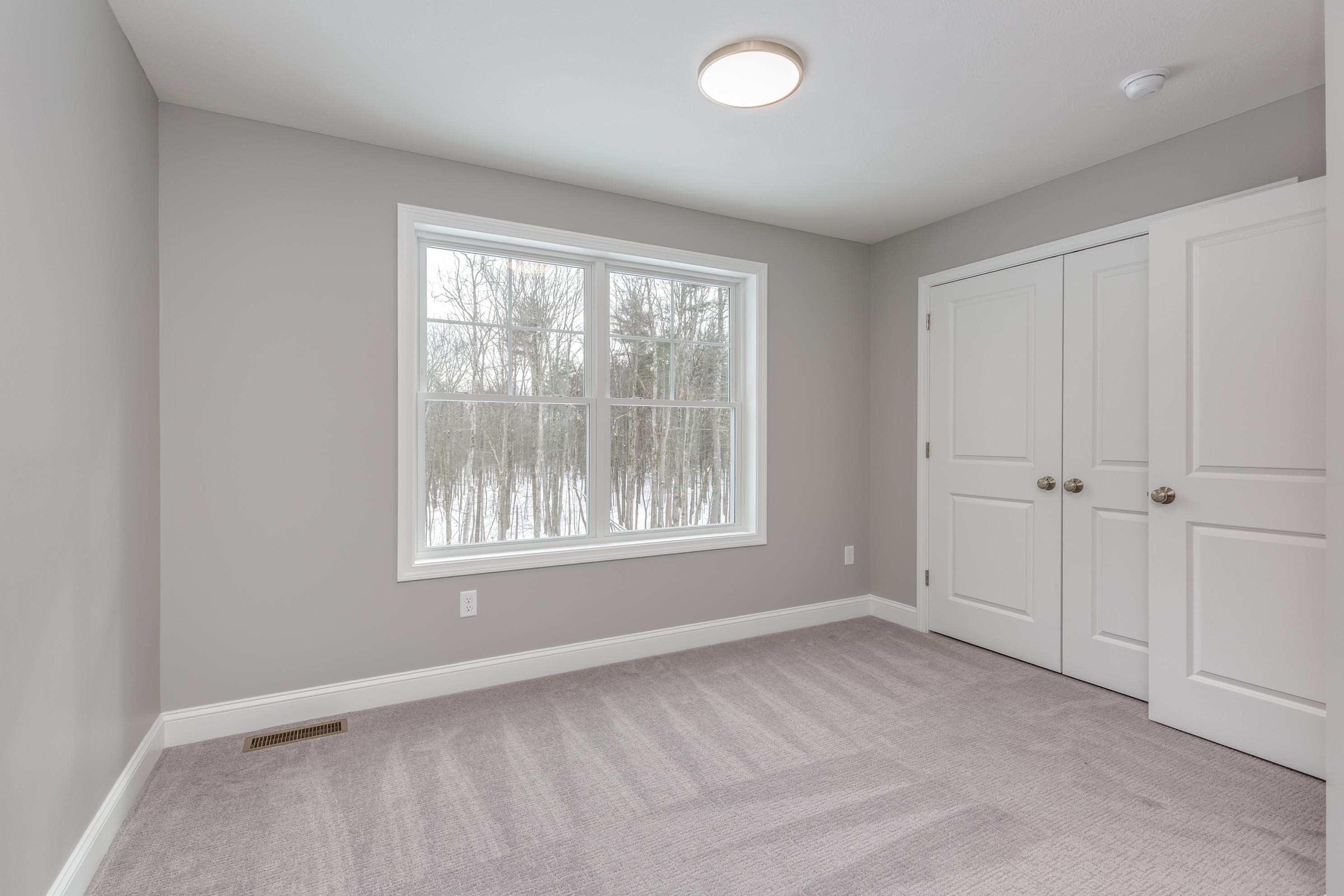 821 Cross Country Road Pembroke, NH 03275 - Photo 29 of 36