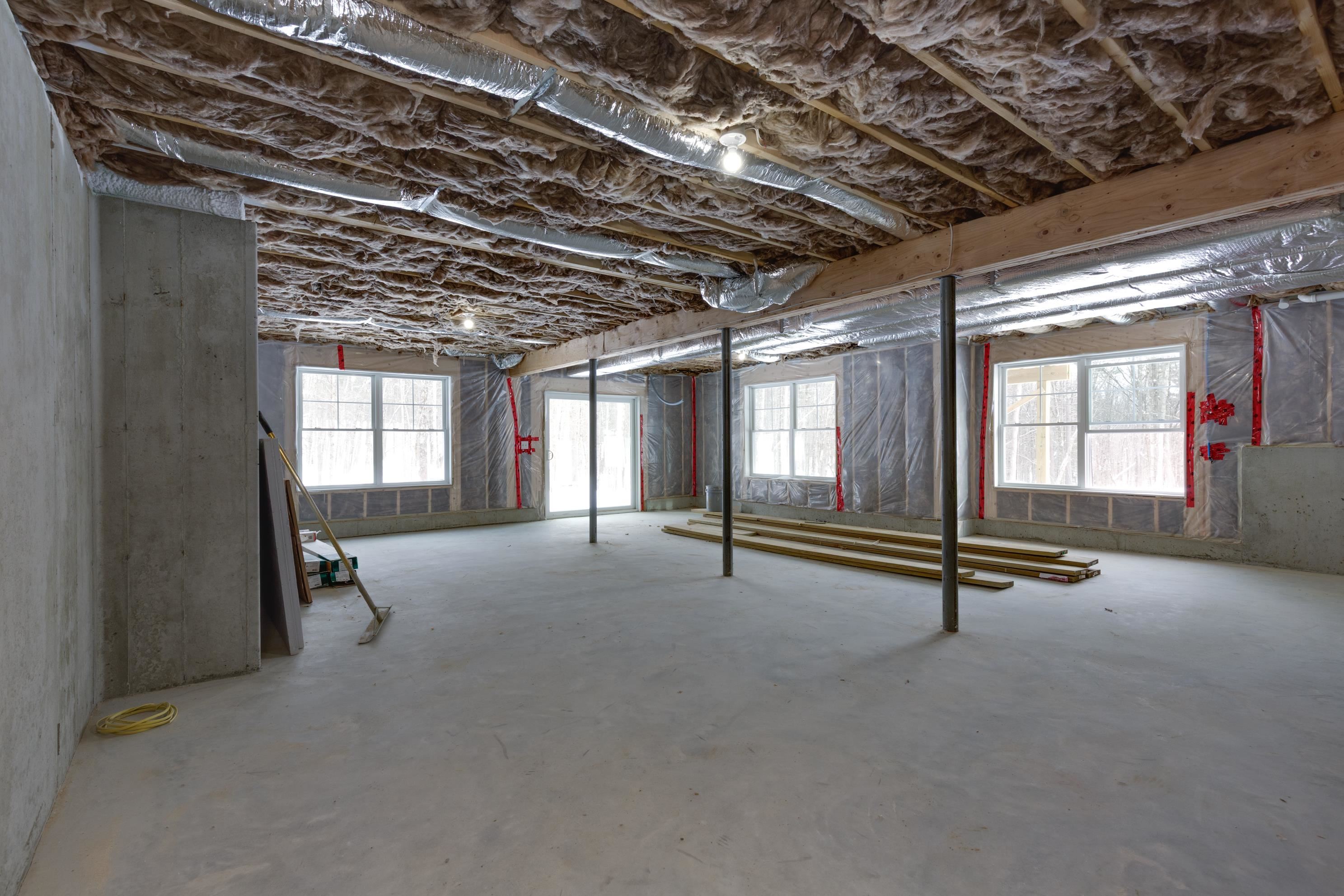 821 Cross Country Road Pembroke, NH 03275 - Photo 30 of 36