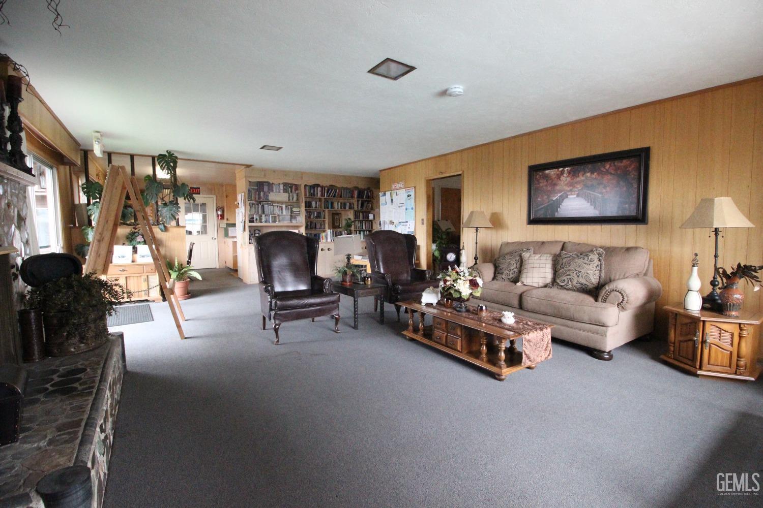 Undisclosed Address Dinuba, CA 93618 - Photo 23 of 27