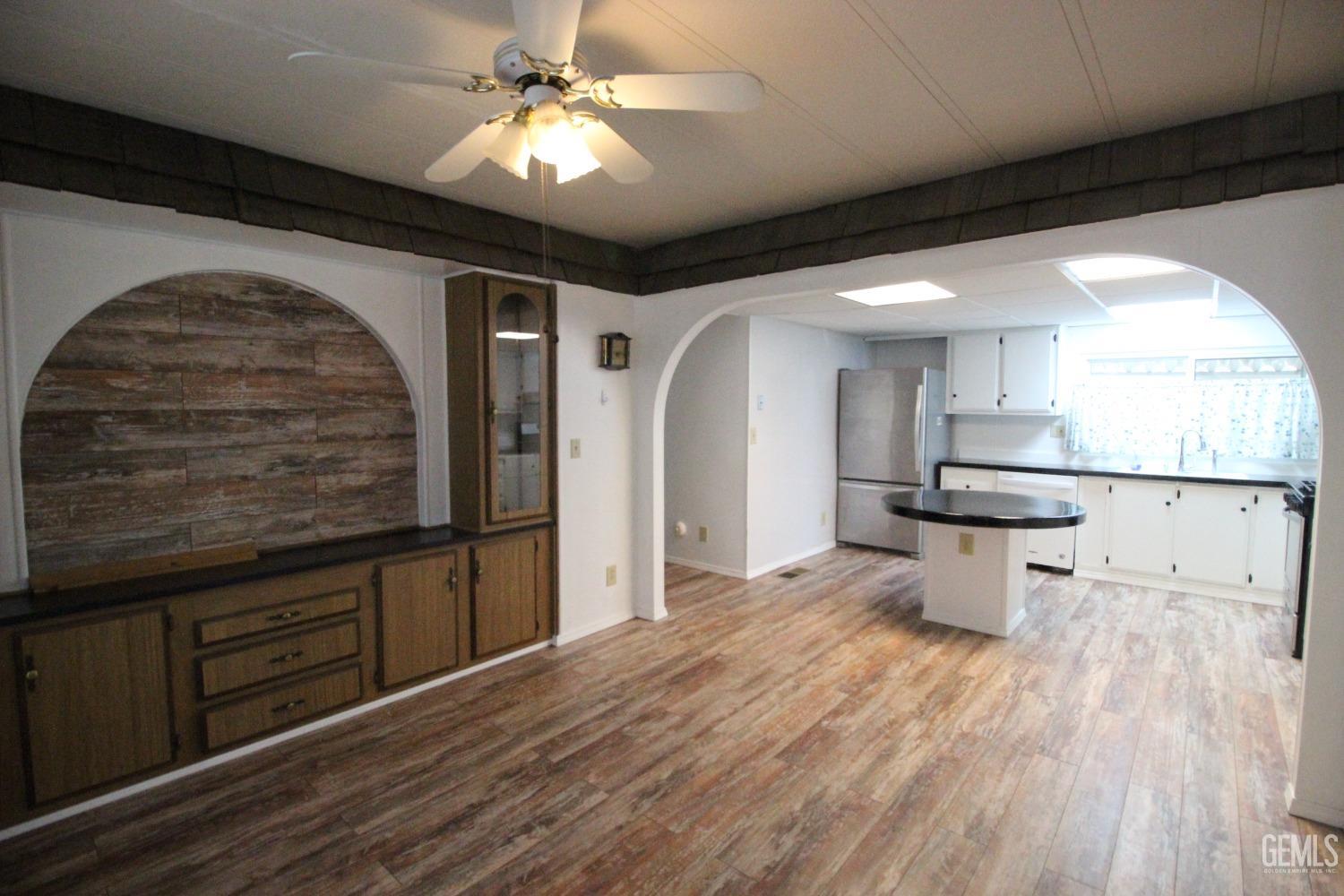 Undisclosed Address Dinuba, CA 93618 - Photo 3 of 27