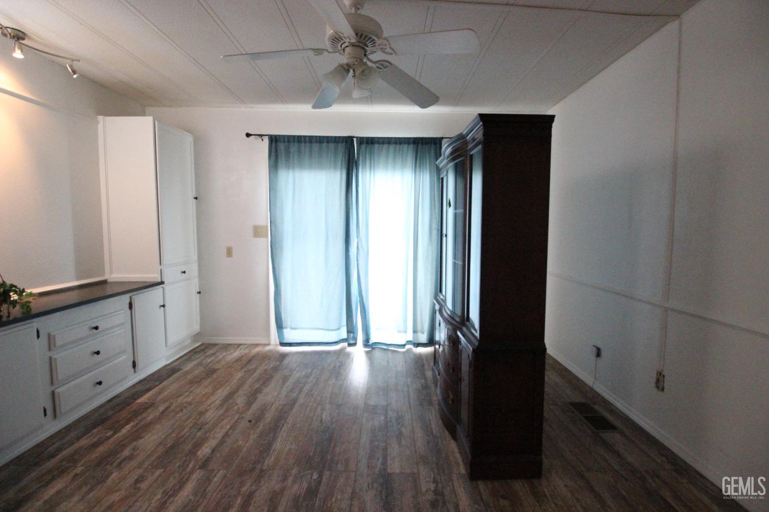 Undisclosed Address Dinuba, CA 93618 - Photo 8 of 27