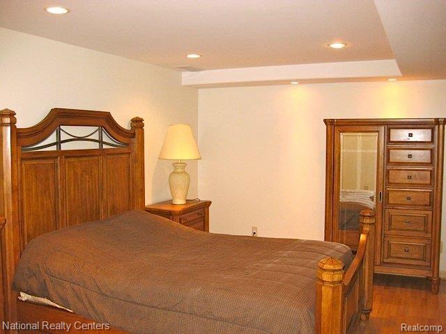 1830 Carter Road Rochester, MI 48306 - Photo 15 of 24 Bedroom