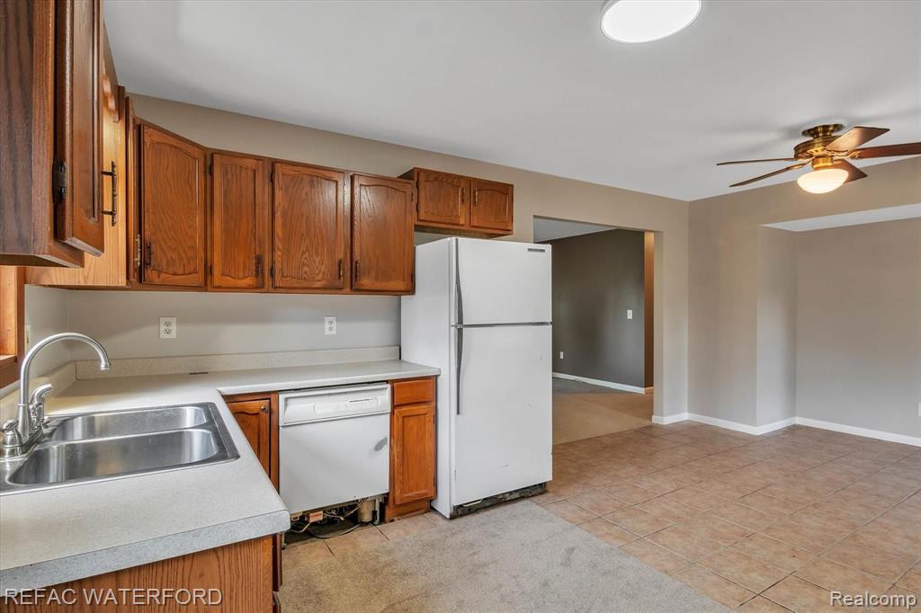 480 North Roscommon Road Roscommon, MI 48653 - Photo 16 of 65