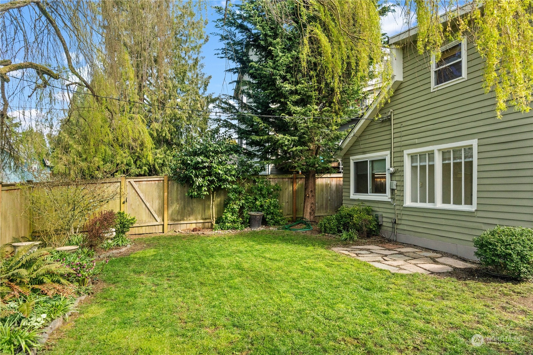 9721 Fremont Avenue North Seattle, WA 98103 - Photo 24 of 27 a view of outdoor space yard and deck