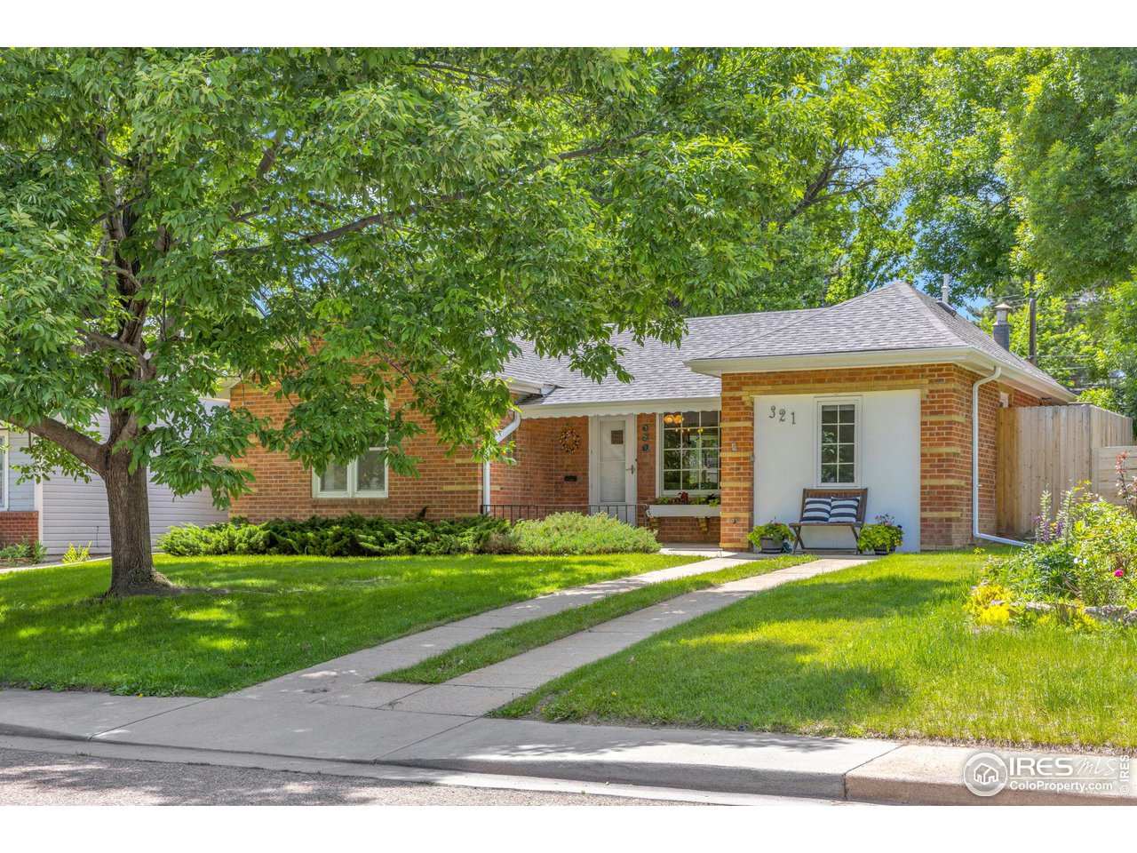 321 Sumner Street Longmont, CO 80501 - Photo 1 of 31