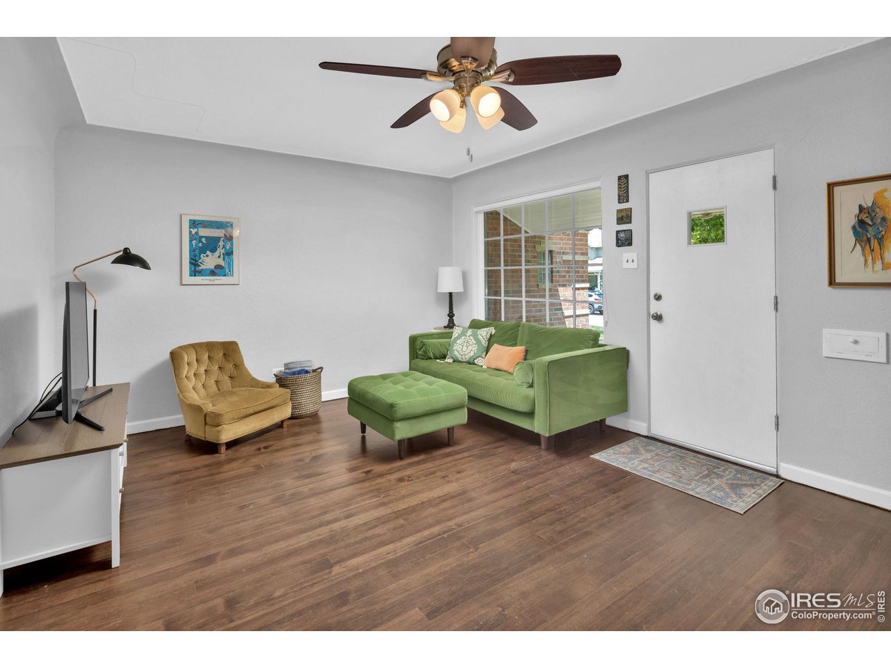 321 Sumner Street Longmont, CO 80501 - Photo 6 of 31