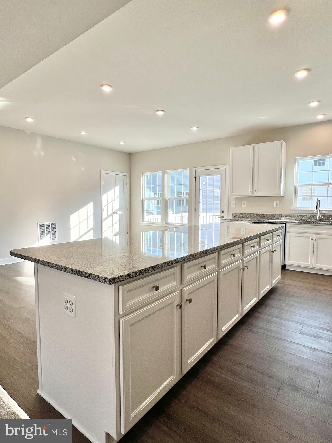 2113 Rivers Drive Newark, DE 19702 - Photo 13 of 47