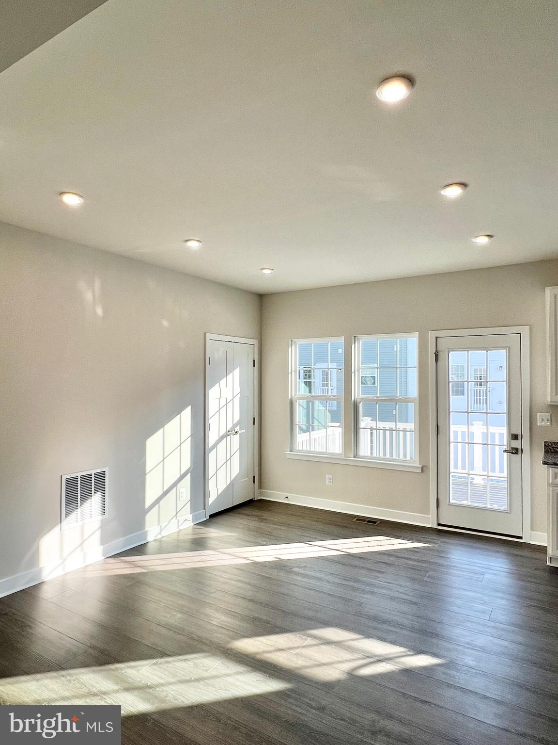 2113 Rivers Drive Newark, DE 19702 - Photo 17 of 47