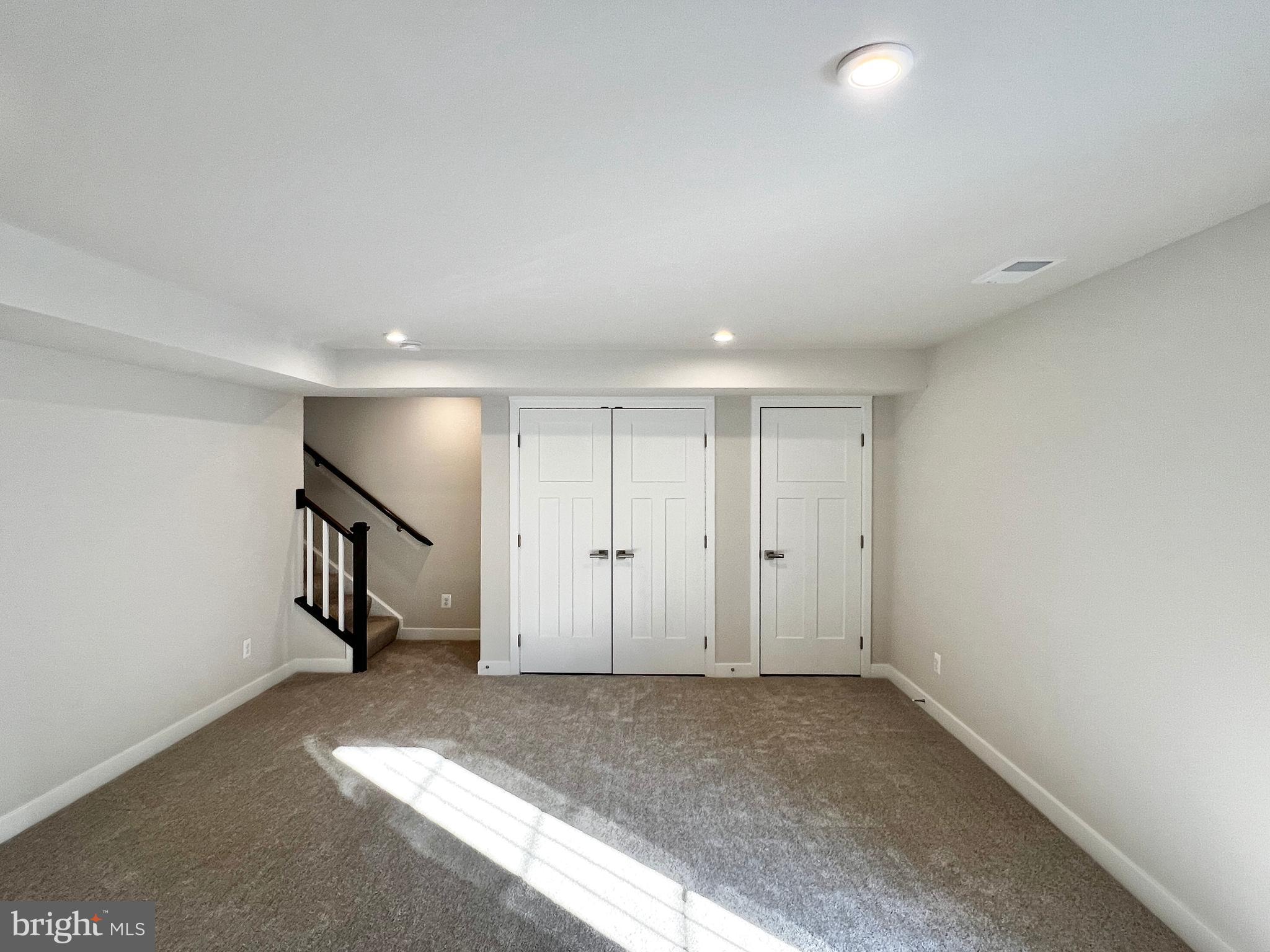 2113 Rivers Drive Newark, DE 19702 - Photo 5 of 47