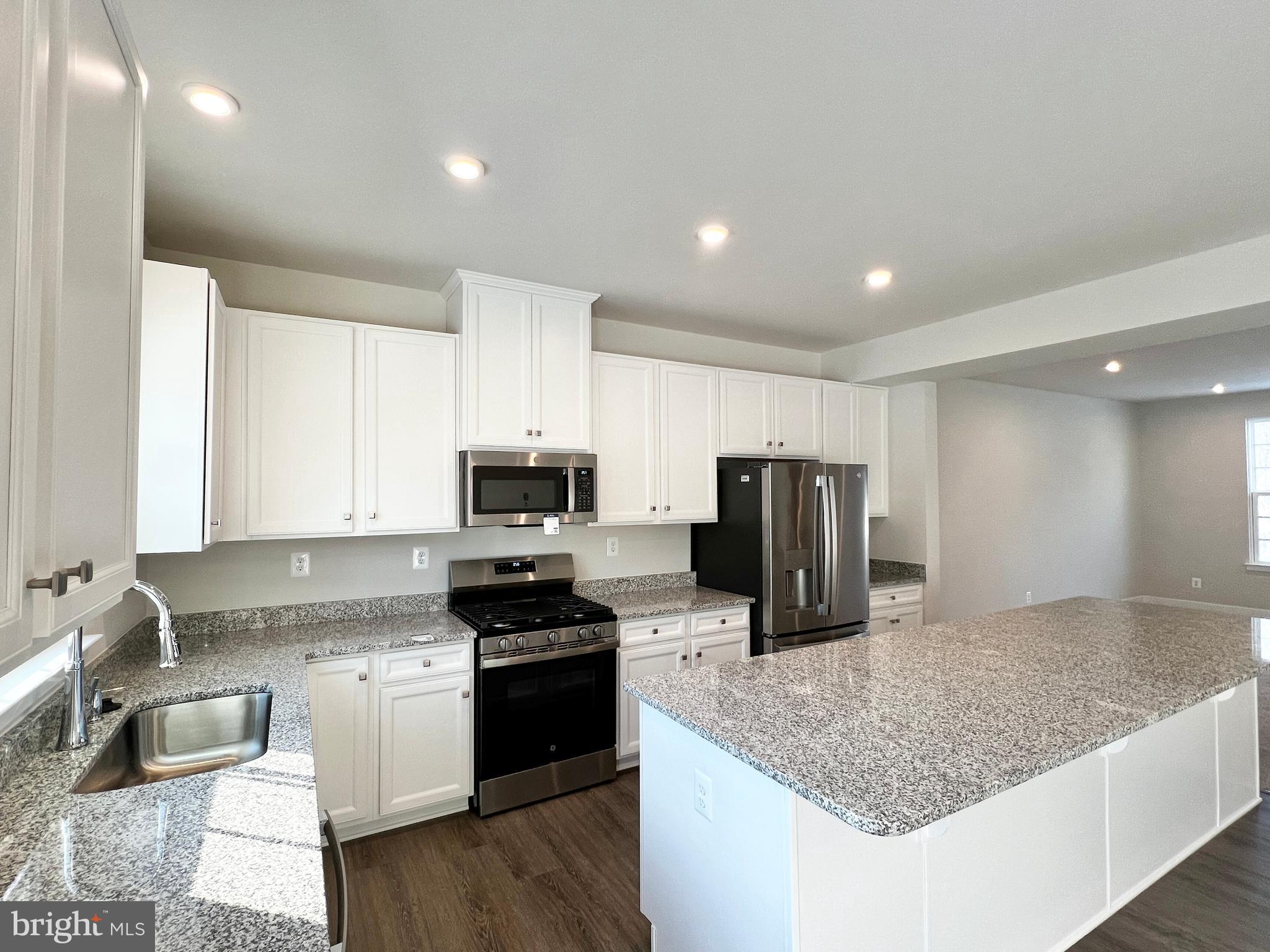 2113 Rivers Drive Newark, DE 19702 - Photo 10 of 47