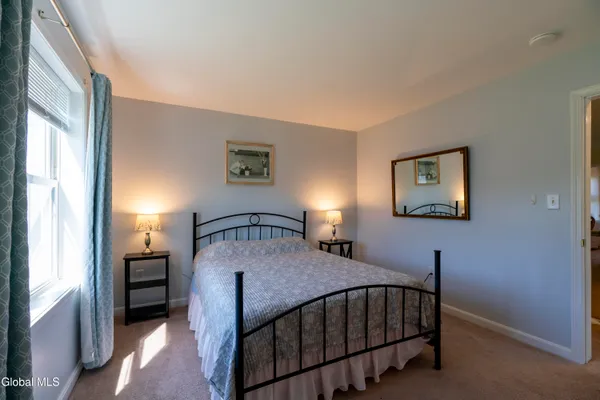 $569,000 | 11 Mallard Cove, Malta, NY 12019