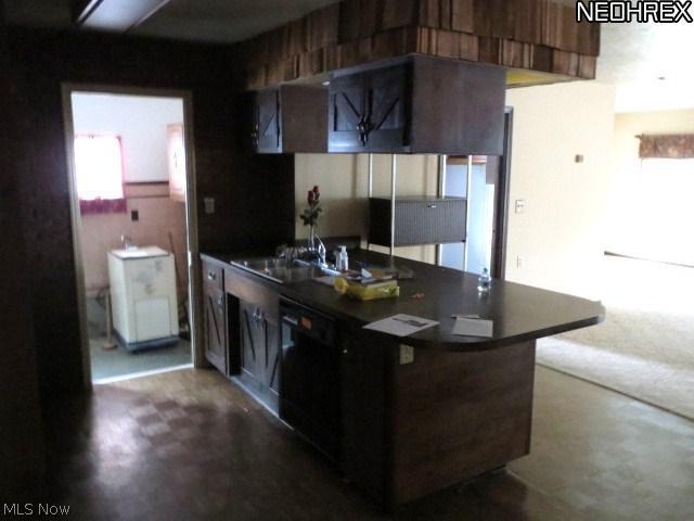 9187 Lynnhaven Road Parma Heights, OH 44130 - Photo 5 of 14