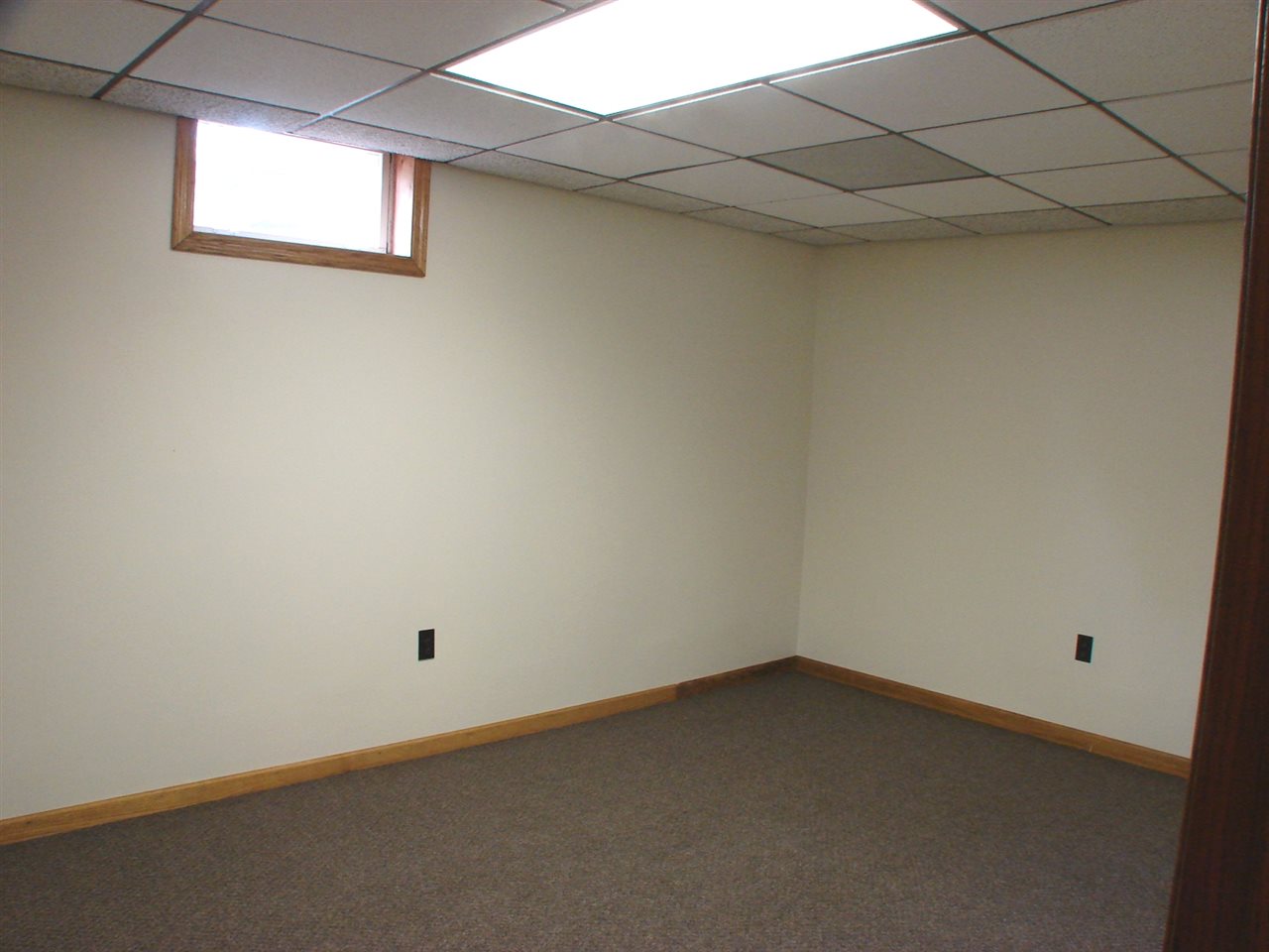 685 West Tyler Road Ithaca, MI 48847 - Photo 28 of 47 1853378-27.JPG