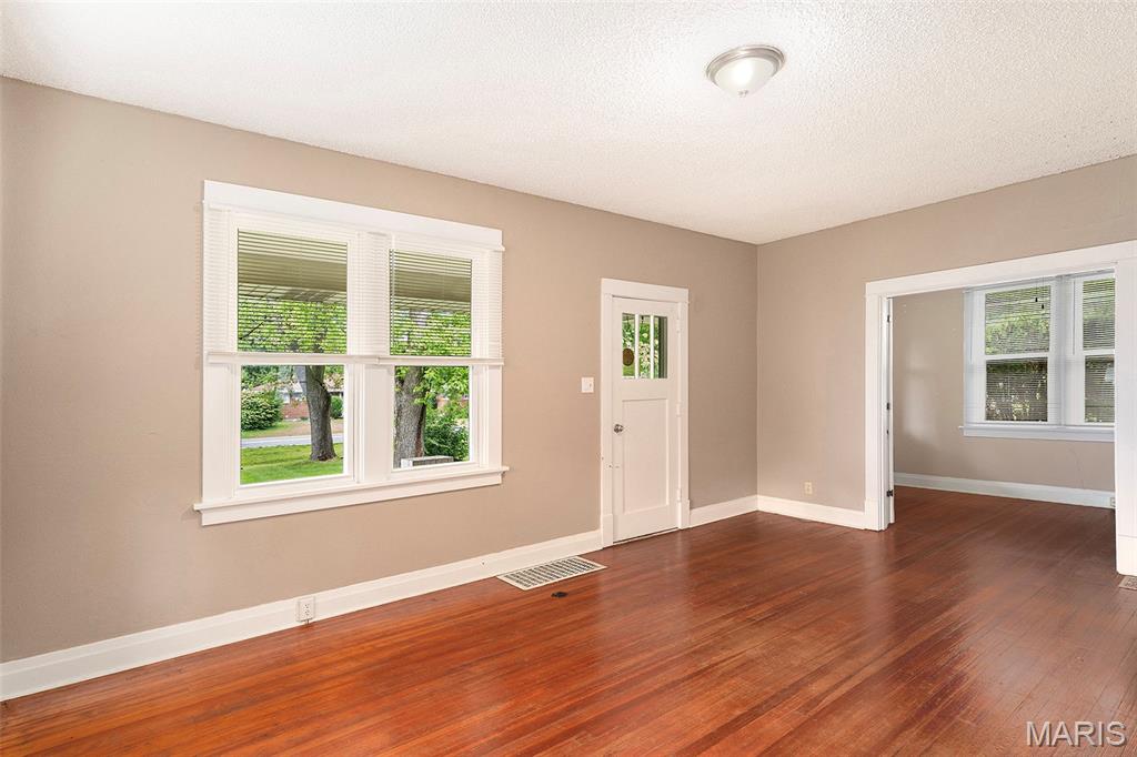 11714 Larimore Road St. Louis, MO 63138 - Photo 4 of 17