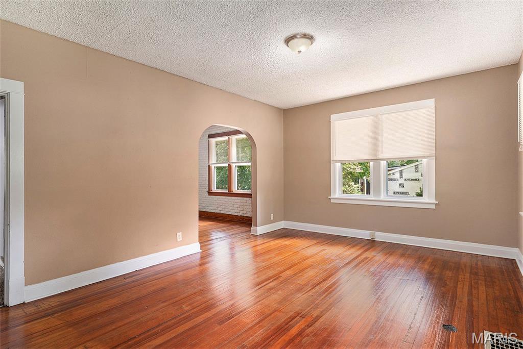 11714 Larimore Road St. Louis, MO 63138 - Photo 5 of 17