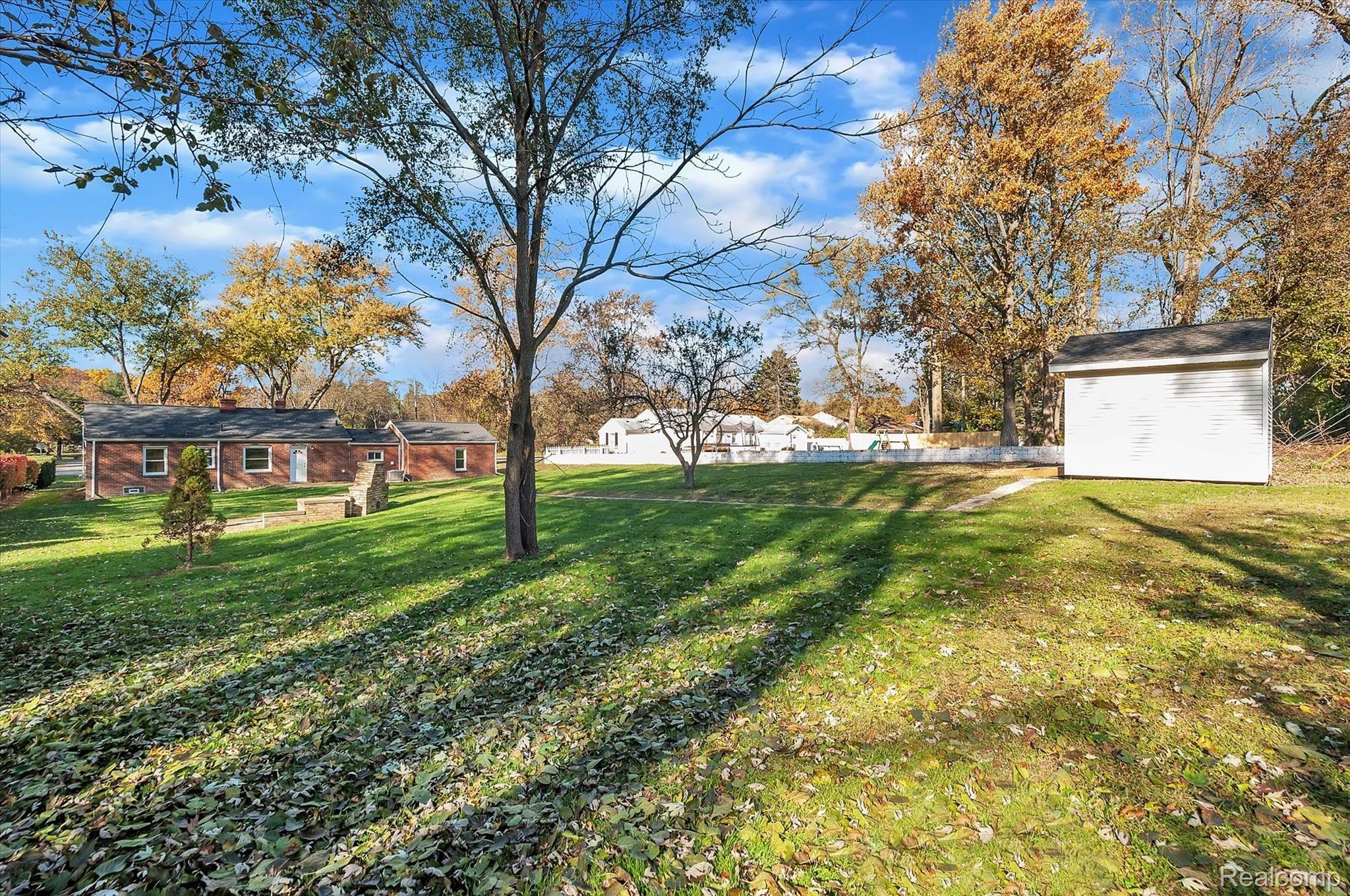16212 Inkster Road Redford, MI 48240 - Photo 33 of 36 36-16212-Inkster-Rd-WindowStill-Real-Estate-Photography-36.jpg