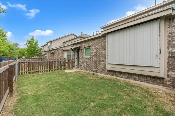 $2,395 | 17104 Crane Fly Drive, Unit D, Pflugerville, TX 78660