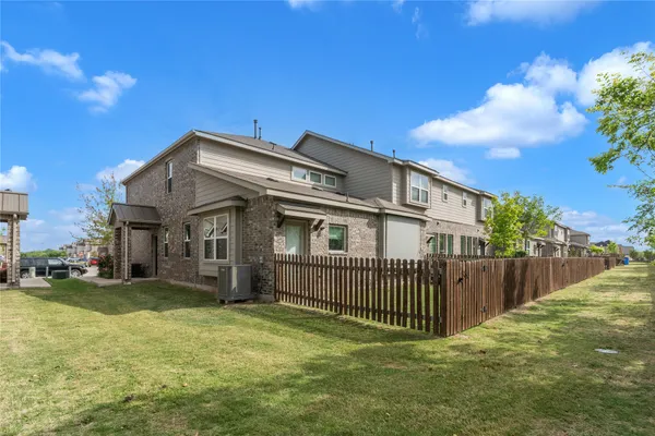 $2,395 | 17104 Crane Fly Drive, Unit D, Pflugerville, TX 78660