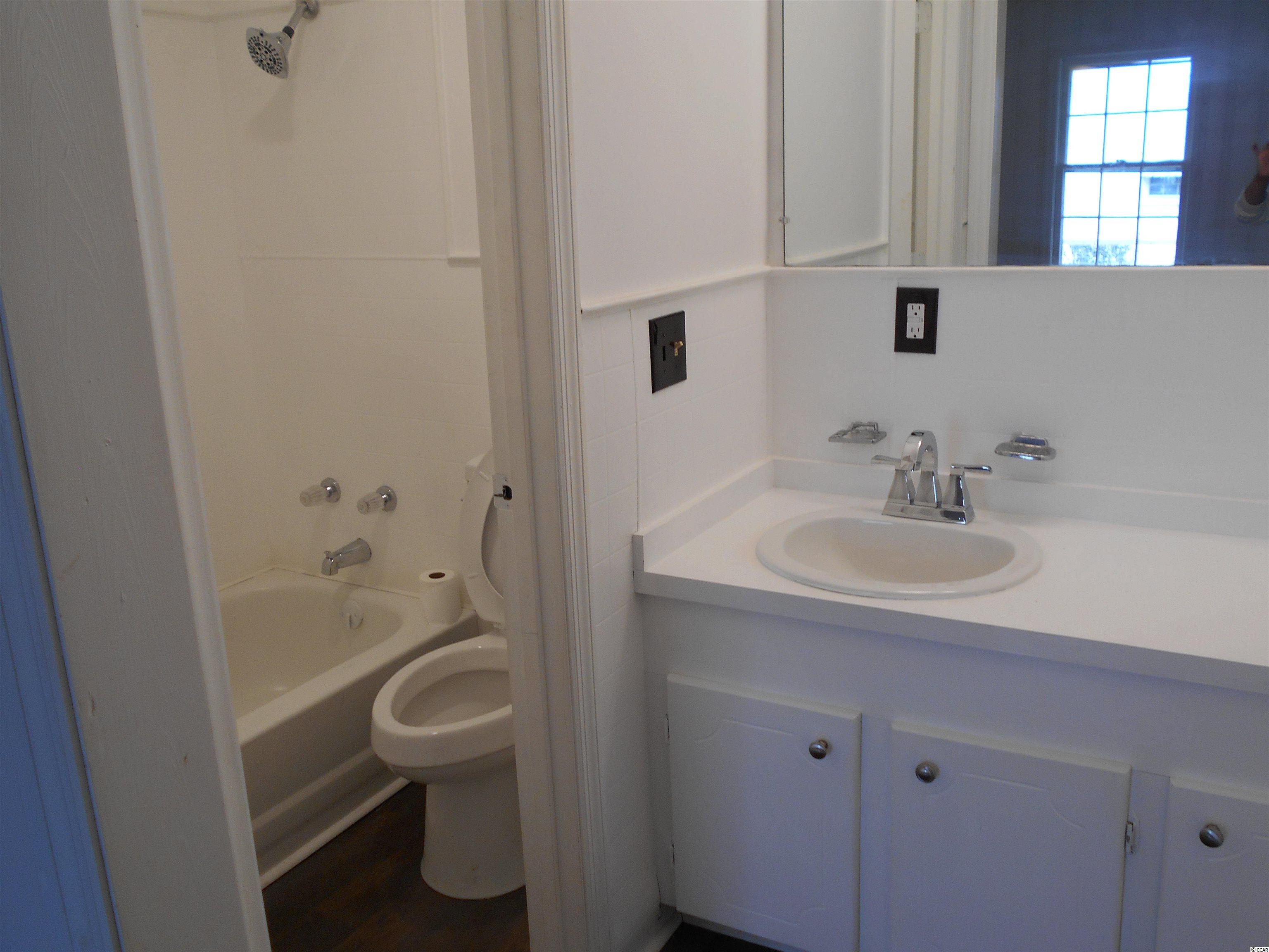 219 East Marion Street Mullins, SC 29574 - Photo 5 of 25