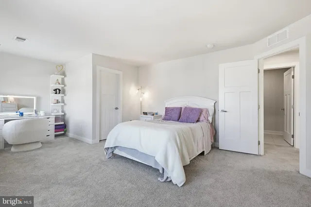 $799,900 | 870 Sweet Birch Drive, Middletown, DE 19709