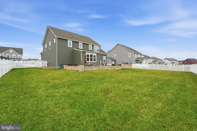 $799,900 | 870 Sweet Birch Drive, Middletown, DE 19709