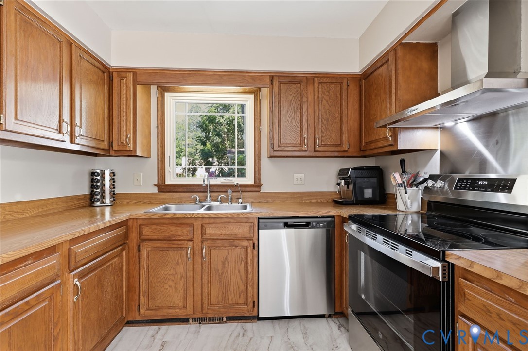 3908 Terjo Lane Chester, VA 23831 - Photo 12 of 32