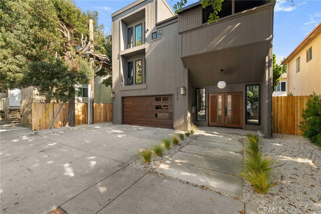 11916 Idaho Avenue Los Angeles, CA 90025 - Photo 2 of 68