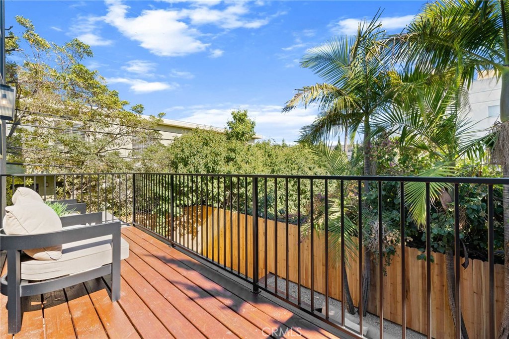 11916 Idaho Avenue Los Angeles, CA 90025 - Photo 37 of 68