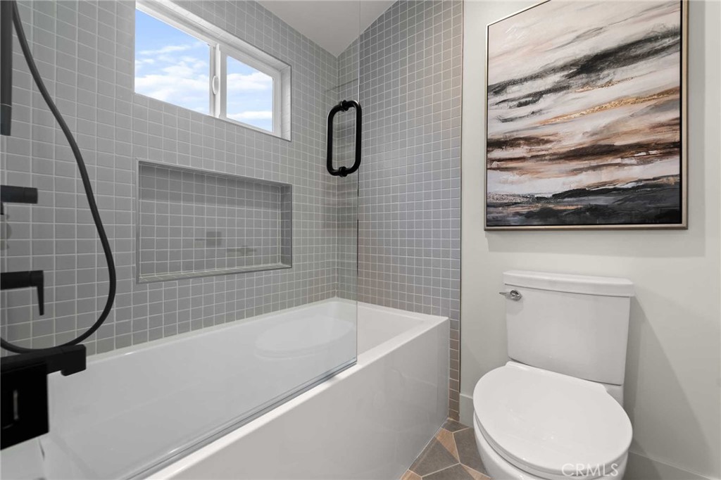 11916 Idaho Avenue Los Angeles, CA 90025 - Photo 45 of 68