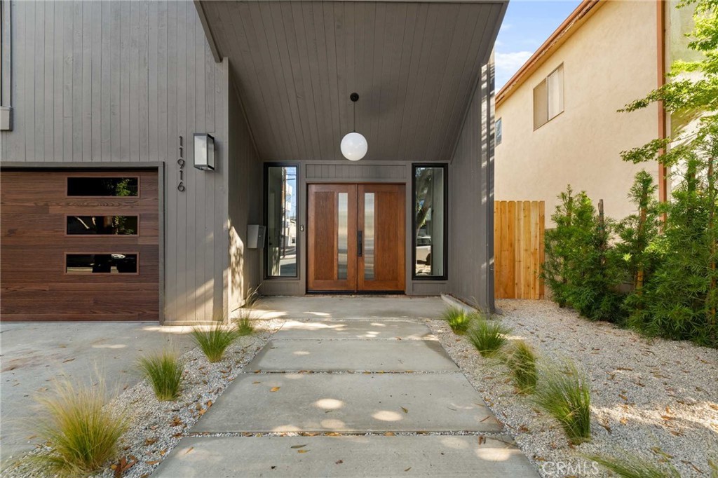 11916 Idaho Avenue Los Angeles, CA 90025 - Photo 5 of 68