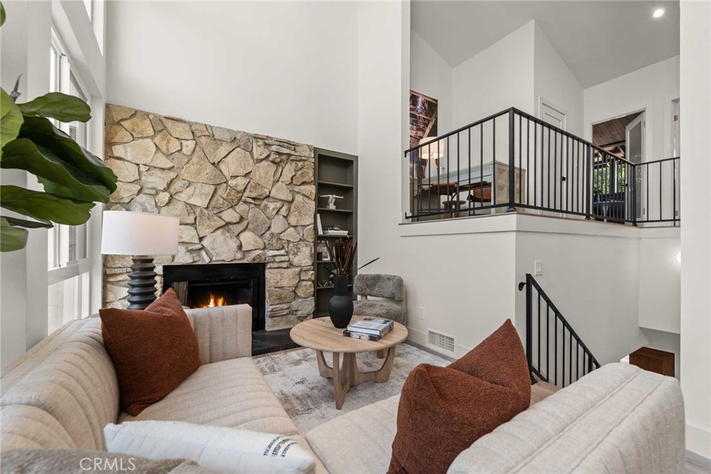 11916 Idaho Avenue Los Angeles, CA 90025 - Photo 10 of 68