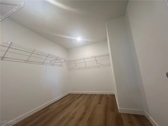 $2,250 | 6035 Coja Street, Las Vegas, NV 89113