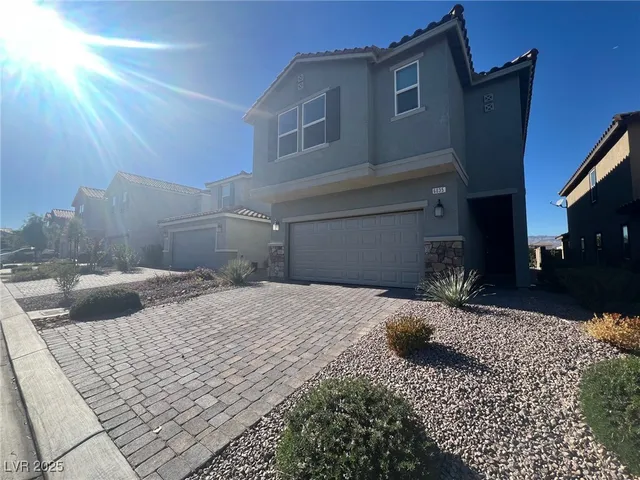 $2,250 | 6035 Coja Street, Las Vegas, NV 89113