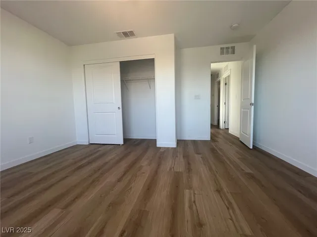 $2,250 | 6035 Coja Street, Las Vegas, NV 89113