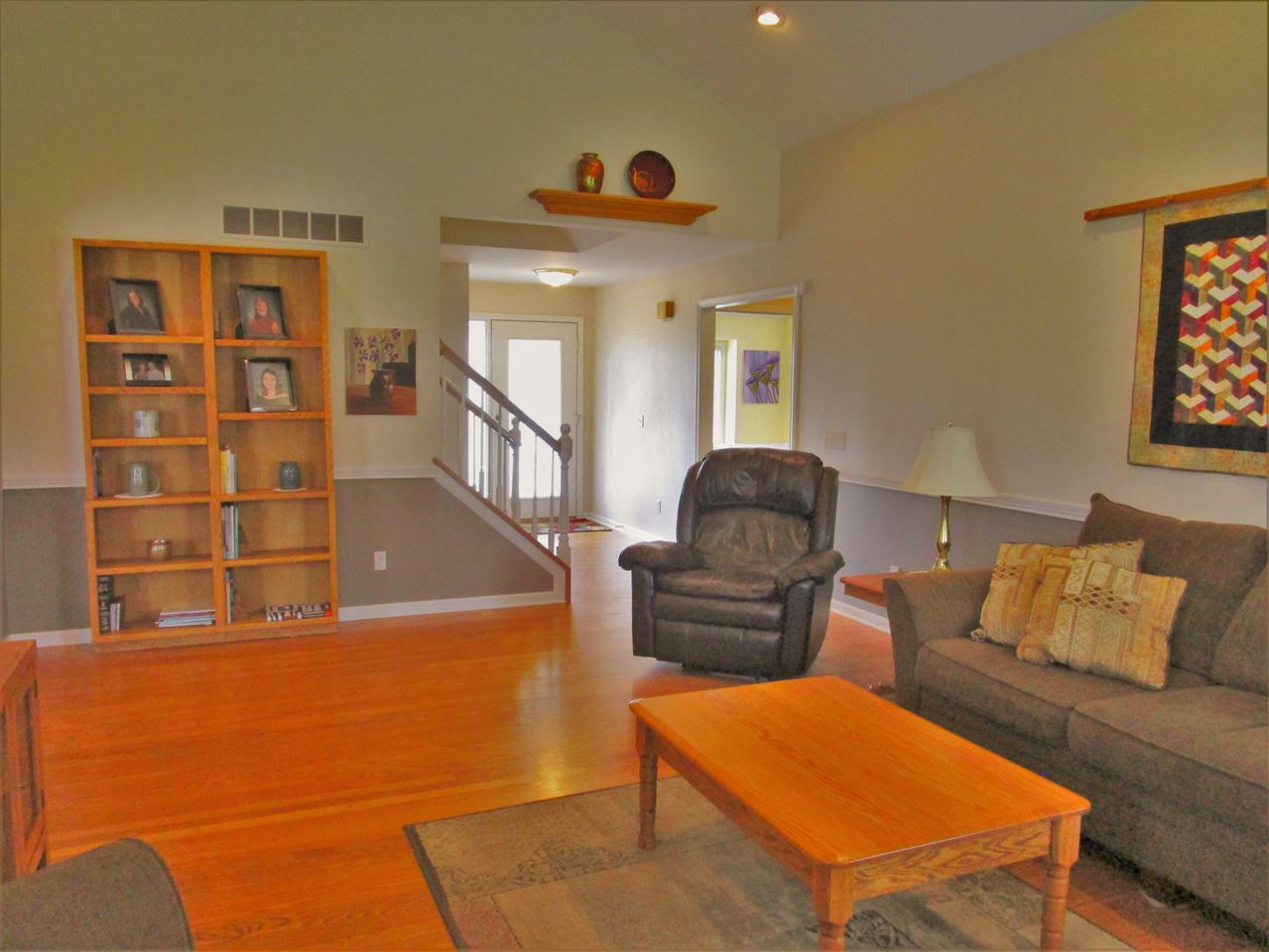 9853 West Lovejoy Road Byron, MI 48418 - Photo 4 of 33 31261499-3.JPG