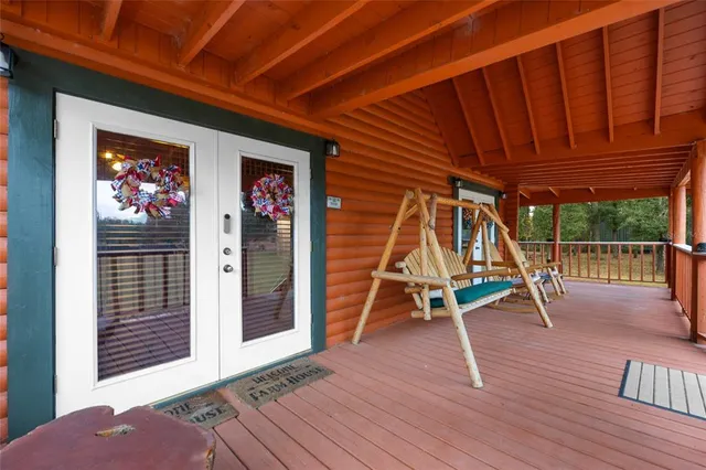 $875,000 | 306 Northeast Castagna Lane, Mayo, FL 32066