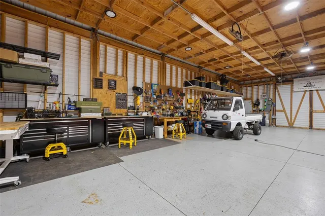 $875,000 | 306 Northeast Castagna Lane, Mayo, FL 32066