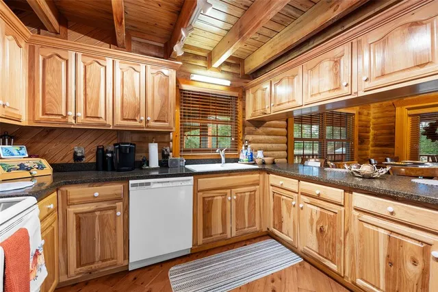 $875,000 | 306 Northeast Castagna Lane, Mayo, FL 32066