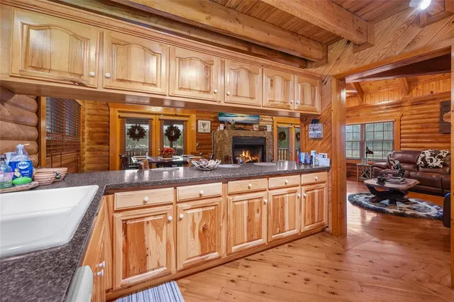 $875,000 | 306 Northeast Castagna Lane, Mayo, FL 32066