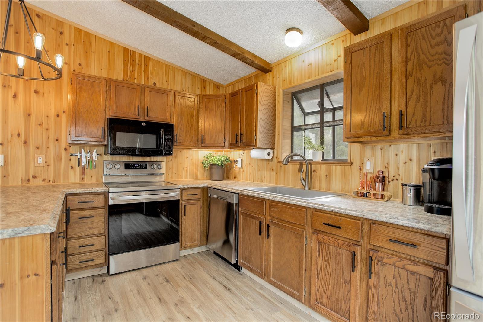 379 Ski Road Evergreen, CO 80439 - Photo 10 of 39 Gallery Image 10