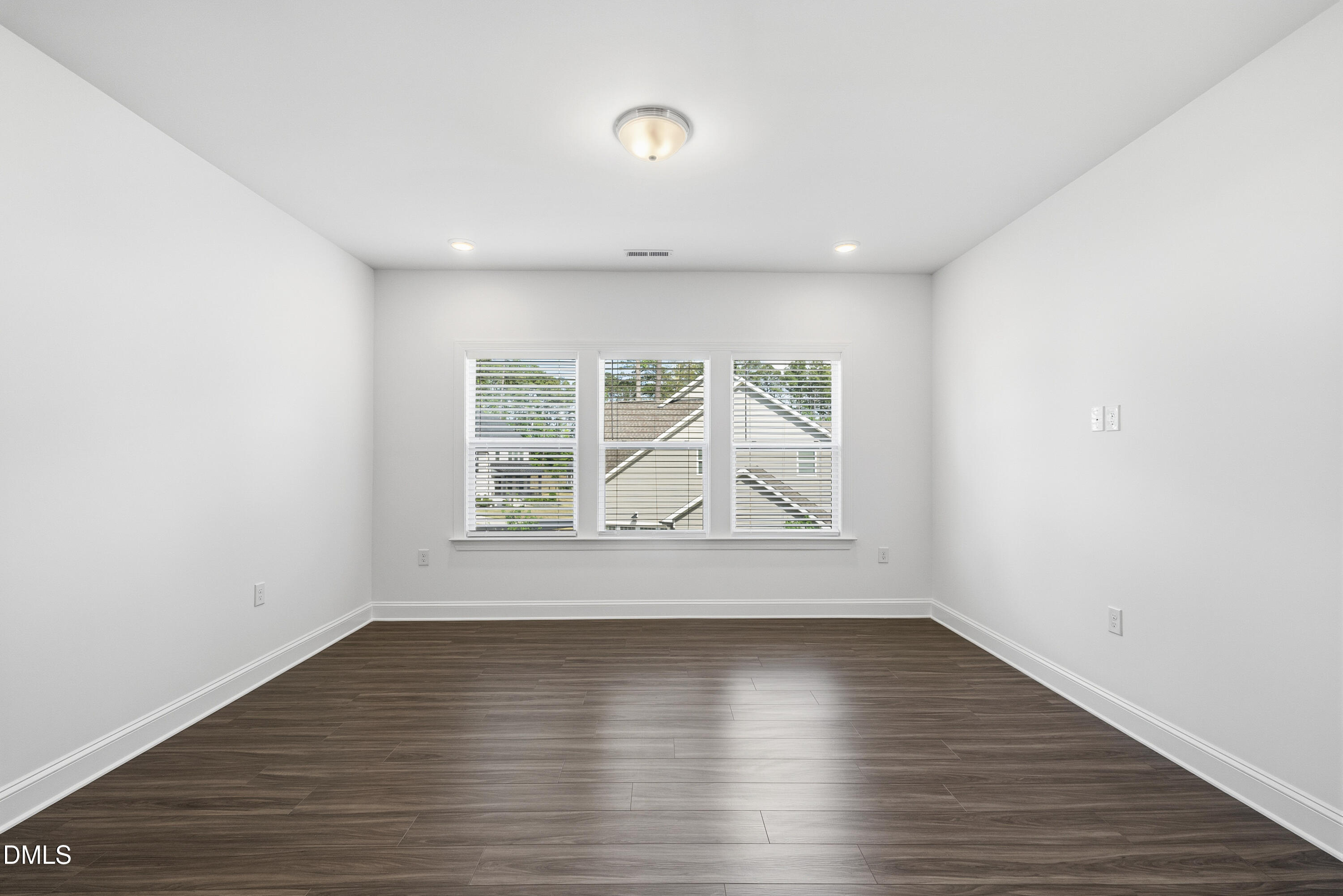 7633 Hasentree Way Wake Forest, NC 27587 - Photo 20 of 50 DSC00923