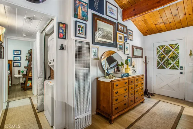 a view of entryway and hall