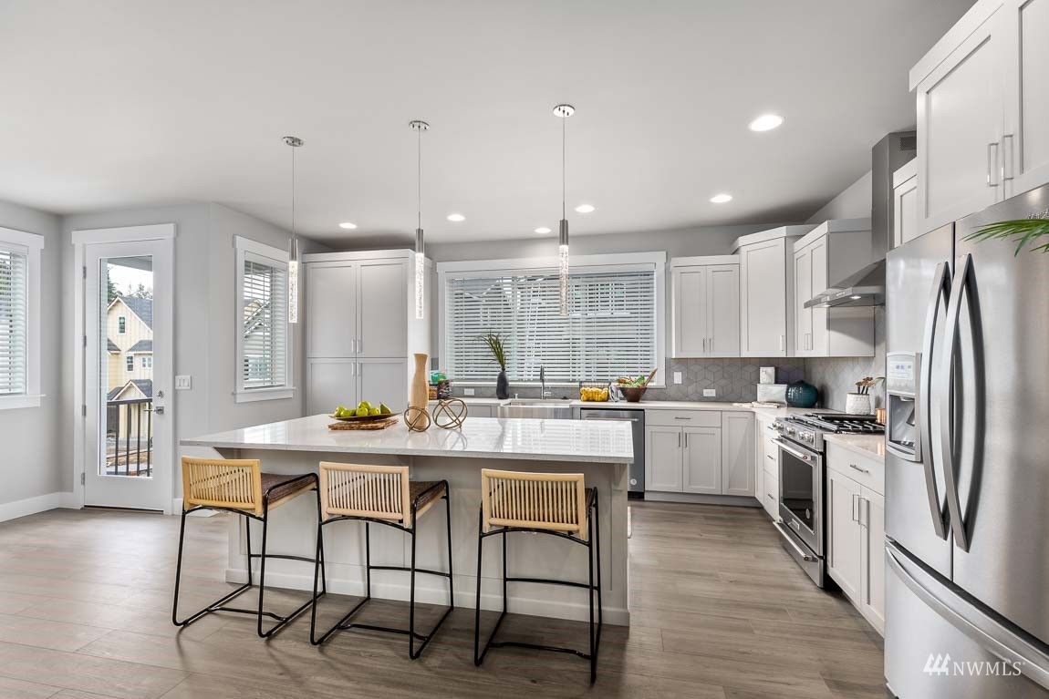 19520 3rd Drive Southeast, Unit 14 Bothell, WA 98012 - Photo 2 of 28 Gallery Image 2